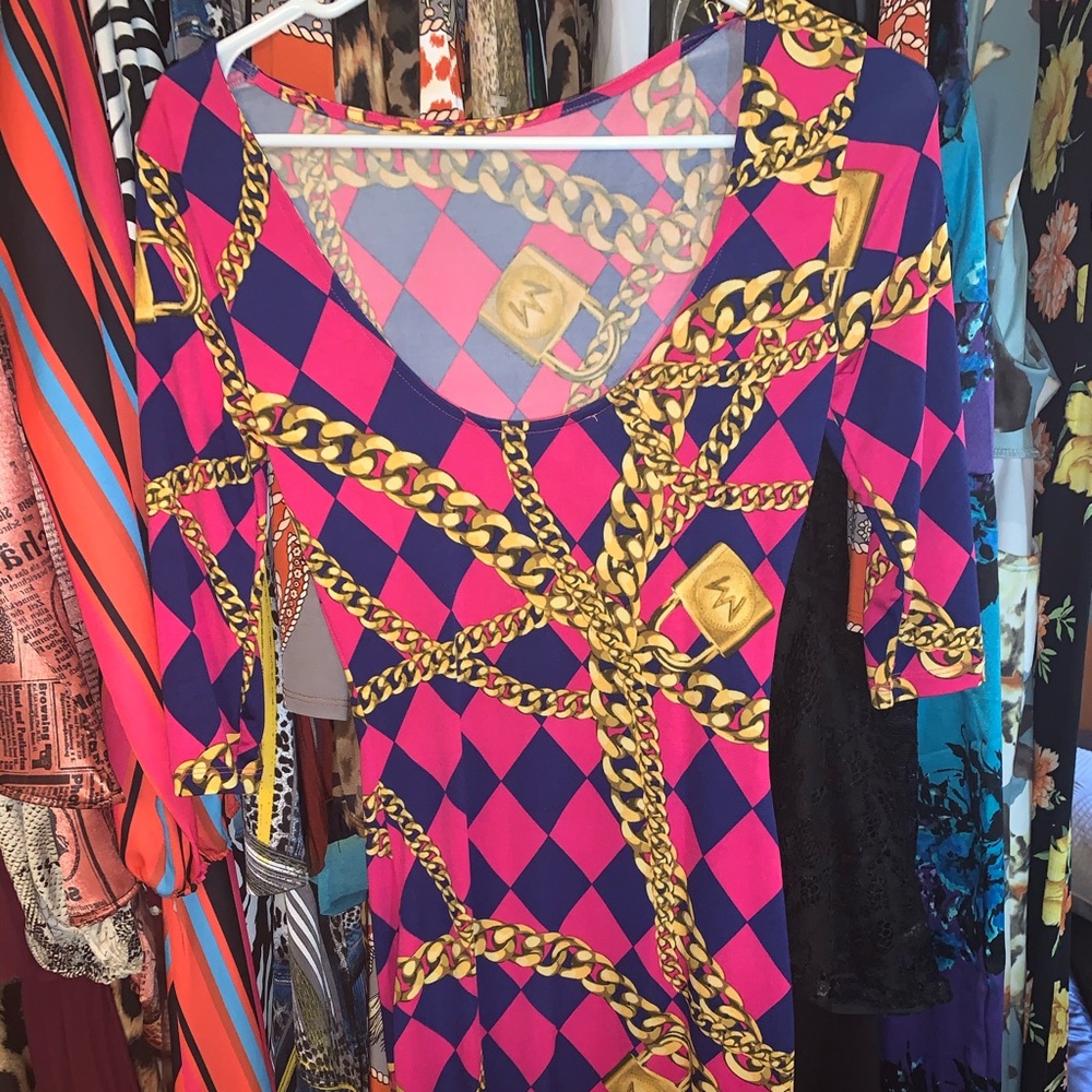 Nicki Minaj chain print dress